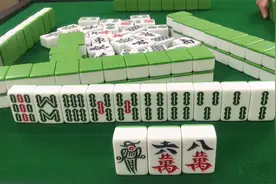 摸张条子就怎么难吗？非要逼着小哥回家喝碗面条才能摸到吗？