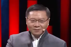 纽约GDP是上海4倍，却全方位落后上海，美国排名就是笑话视频封面