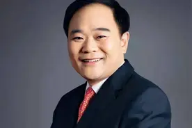 估值超185亿，李书福第10个IPO要来了视频封面