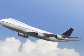 厅级及以下人员严控乘飞机出差？ 青海财政厅工作人员回应视频封面