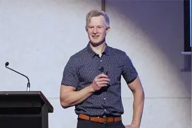 【中英文字幕】保罗·梅森博士 - “食物金字塔的腐败历史”视频封面