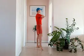 中老年常踮脚人不老，四个动作20下，调理气血，预防心脑血管疾病视频封面