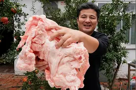 35元买了7斤猪板油，大蒙教你“炼猪油”，存放两年也不会坏视频封面