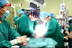 生命缘：女儿生完龙凤胎严重吐血，老母亲瞬间红了眼，心如刀割！视频封面