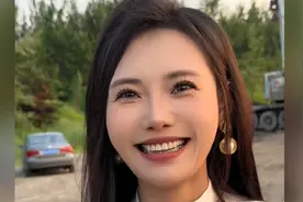 参加婚礼后，心情有点糟糕视频封面