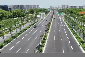 宿迁：“二环十射”快速路网逐步成型 市民出行越走越幸福视频封面