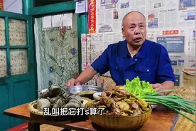 有粉丝叫大叔打死小黑狗，而大叔又是怎么处理的呢？看完叫人心疼视频封面