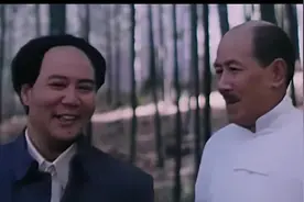 1949年确定新中国名字起争议，他提议删减2个字，毛主席：同意