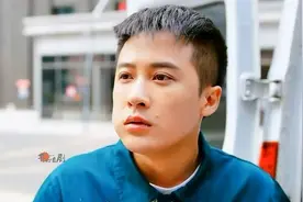 小伙救下的孕妇，是自己的前妻，怀的是自己的孩子！视频封面