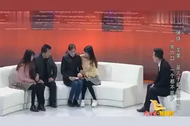 两个儿子同时被拐，门开后走出来的身影，让她瞬间泪崩！视频封面