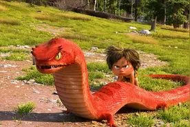 小野人打败了长着四条腿的怪蛇