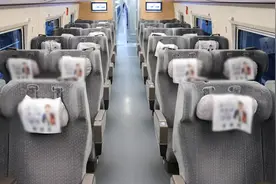 高铁新增“优选一等座”？12306客服回应视频封面