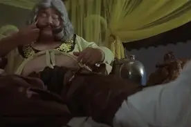 胖老头能吃能喝，兵器都不能伤他，怎料最后死在女人手里！