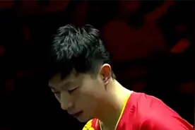 领袖范！马龙憾负微笑告别，赛后发言获盛赞，给林诗栋上最后一课视频封面