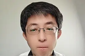 西安副镇长半夜约女下属KTV视频封面