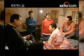 女人：妻子村里第一美人，如今出门办事，丈夫不放心