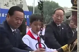 直击全国918纪念活动现场：各地拉响防空警报 街头车辆主动鸣笛视频封面