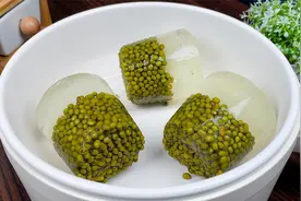 煮绿豆时，牢记多加这一步，快速开花又软烂，上桌全家都爱喝