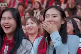 经典爆笑小品太有趣了，笑不活了，大光头真会演，长得就自带喜感