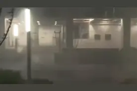 实拍！贵阳局地现10级狂风和冰雹 最强冰雹云团继续向东移动视频封面