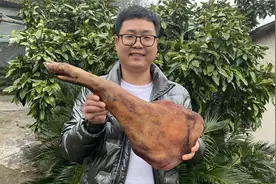 用干土豆炖腊猪脚，看似简单，实则吃了还想吃