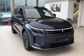 华为智驾神话：关键时刻真能保命还是营销噱头？实测打脸还是真香