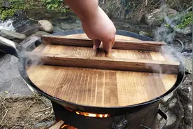 1200买来4根大牛鞭，看看小伙什么吃法，真是人间美味视频封面