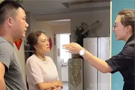 父逝一年，妈宝男抛妻粘母竟叫老婆，伦理崩塌毁三观！视频封面