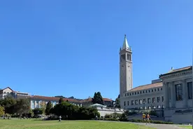 动辄上亿,有人被母校起诉“悔捐”,企业家巨额捐赠大学的四种目的视频封面