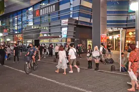 探秘神秘的日本新宿歌舞伎町视频封面