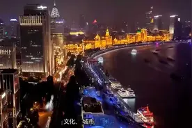 美国博主来中国旅游，被广州夜景震撼，直言中国人生活在未来世界视频封面