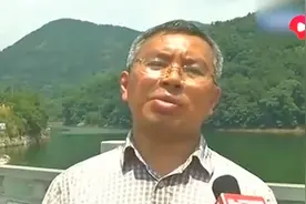 黄石东方山水库发生渗漏 一旦溃堤后果不堪设想 300人奋力抢险