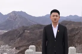 1933年3月，中国军民在长城沿线，与日军展开殊死搏斗