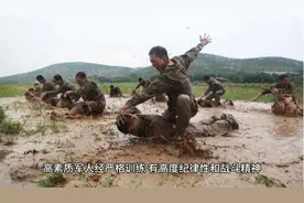 《面对多国入侵假设，看中国国防、经济与人民的力量！》视频封面