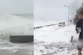 台风“蝴蝶”来袭！三亚海边狂风掀巨浪淹没公路