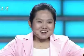 个性求职者引争议不断，做快递员一天挣1000美金！视频封面