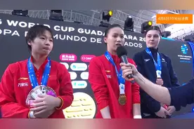 颁奖-升国旗奏国歌！陈芋汐 全红婵分获冠亚军 采访环节太搞笑视频封面