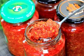 东北辣椒酱做法，配方精确到克，买5斤吃1年，超级香