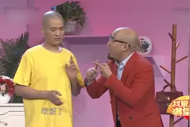 小品：弟弟借钱，开门吓唬姐姐，没料姐姐毫无反应看不见他！视频封面