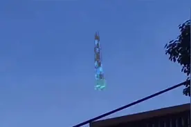 成都出现的UFO，是暖夜灯柱现象吗，盘点那些拍到的不明飞行物。视频封面