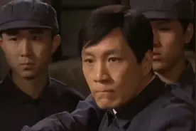 人是铁饭是钢：女医生明知被骗，却还知错犯错，男友对她彻底失望