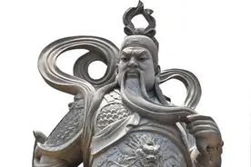 被尊为武圣人的关羽！其真实能力究竟如何？视频封面