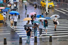 台风“康妮”逐步逼近，台湾各地降雨不断