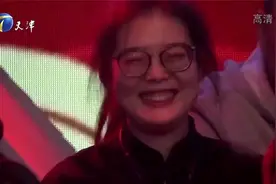 郭麒麟不说相声，阎鹤祥换了新搭档，效果杠杠的视频封面