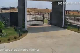 超罕见画面！缅甸强震时板块移动 地面如“撕纸”般瞬间滑动数米视频封面