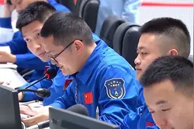 现场：神舟二十号完成全区合练！发射场全力应对风沙挑战视频封面