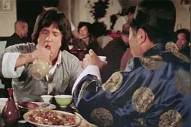 成龙吃白食 看着真有食欲 吃饭的时候看 真香啊 这才是演技！影视