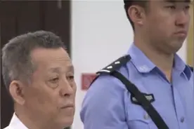 2018年，辽宁第一贪被捕，央视：他有2714套房，房产证重达108斤