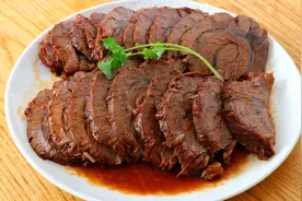 “不外传”的卤牛肉香料配方，软嫩不柴就放这4种香料，太美味了视频封面