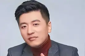 张雪峰女儿9岁上综艺被汪涵保护，亿万家产的富人这样教育孩子